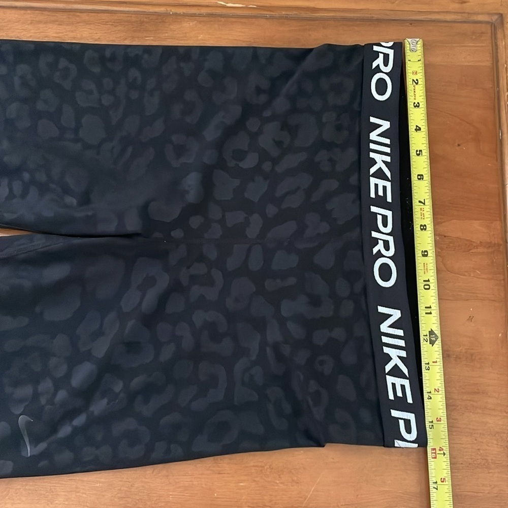 Nike Pro Base Layer Size Large - Picture 4 of 11